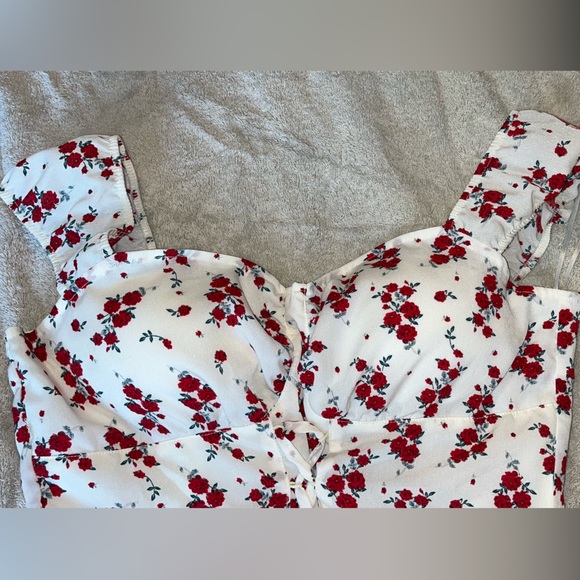 Summer dress - Picture 2 of 4